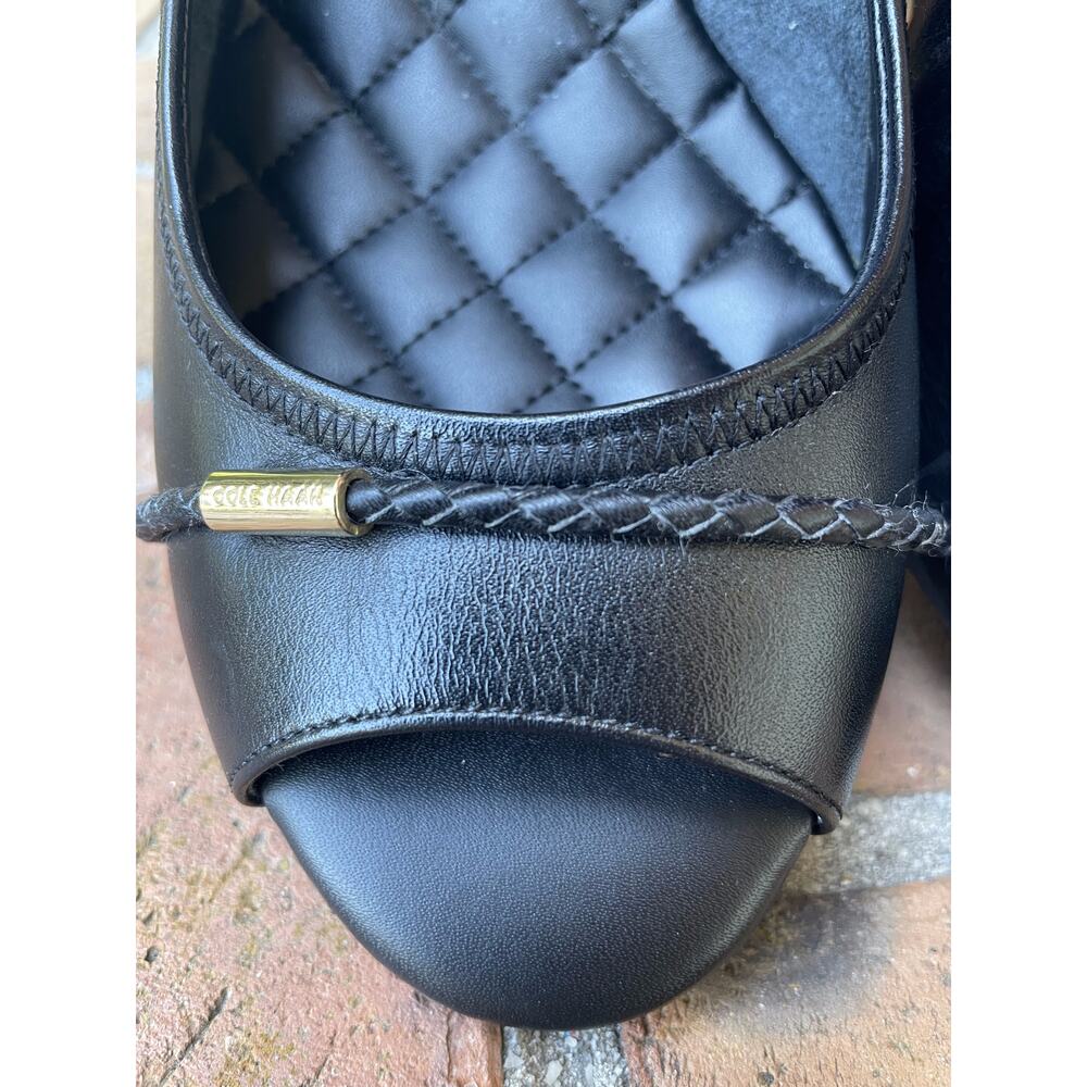 Cole Haan Black Leather Peep Toe Wedge Women's Size 9B Gold Hardware Quilted - Picture 4 of 5